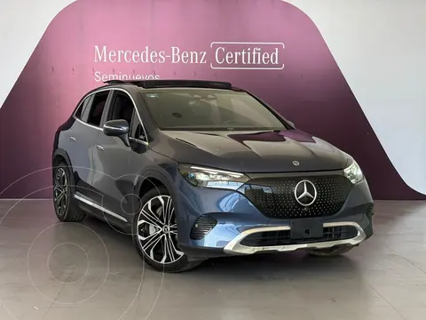 Mercedes EQE 350 usado (2024) color Azul financiado en mensualidades(enganche $493,240 mensualidades desde $21,190)
