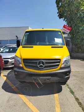 Mercedes Sprinter VAN Cargo 316 usado (2017) color Amarillo financiado en mensualidades(enganche $93,800)