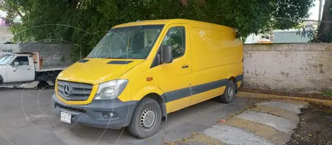Mercedes Sprinter VAN Cargo 315 usado (2018) color Amarillo precio $360,000