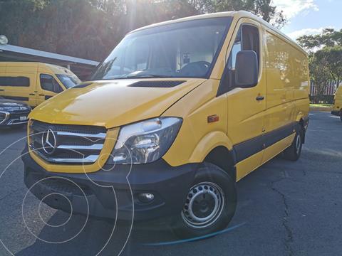 Mercedes Sprinter VAN Cargo 316 usado (2015) color Amarillo precio $350,000