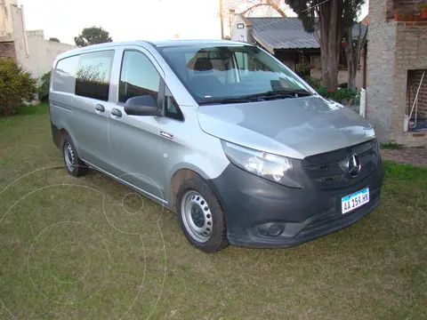 Mercedes Vito Furgon Mixto 111 CDi Ac usado (2016) color Gris precio $25.000.000