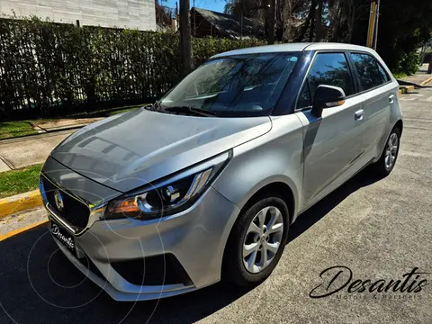 MG 3 1.5L Std usado (2020) color Plata precio $6.980.000