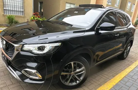 MG HS 1.5T Aut Del usado (2023) color Negro precio u$s17,800