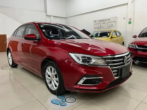 MG MG GT Excite usado (2023) color Rojo financiado en mensualidades(enganche $58,860 mensualidades desde $5,053)