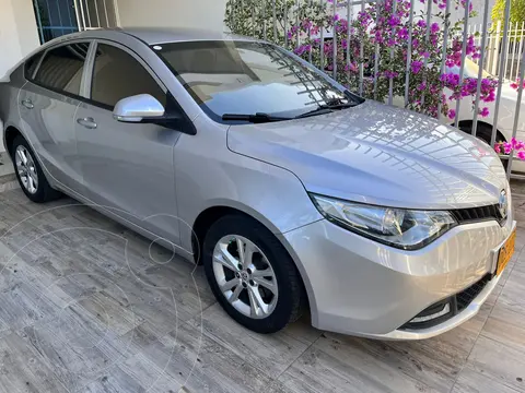 MG MG5 1.5 Std usado (2017) color Plata precio $35.000.000
