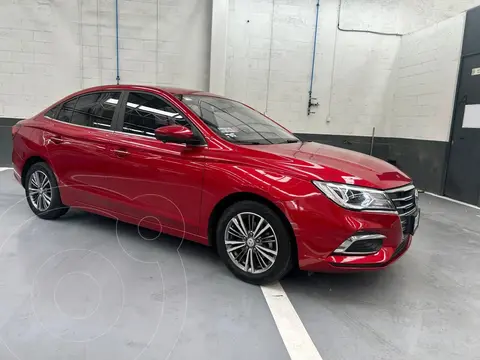 MG MG5 Elegance usado (2024) color Rojo precio $258,000