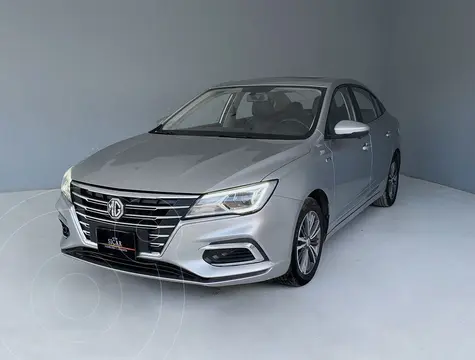 MG MG5 Elegance Aut usado (2023) color plateado precio $239,000