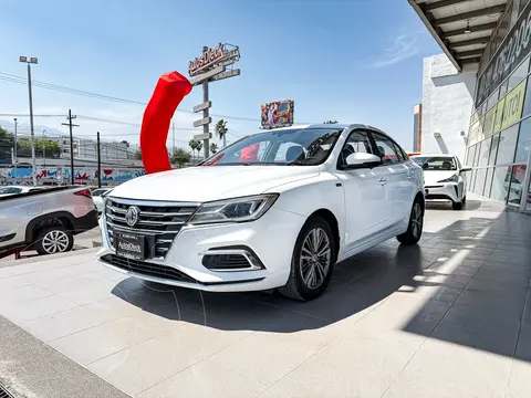 MG MG5 Elegance usado (2021) color Blanco financiado en mensualidades(enganche $45,980 mensualidades desde $4,705)