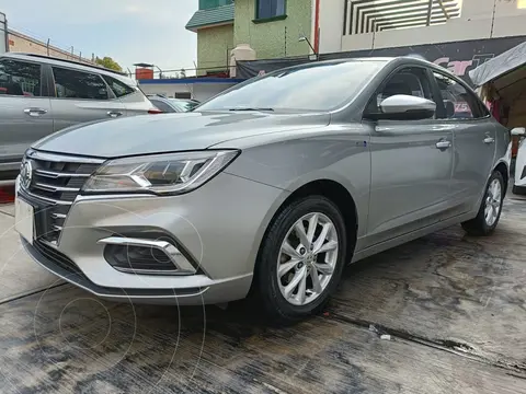 MG MG5 Excite usado (2024) color Gris precio $219,900