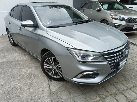 MG MG5 Elegance Aut usado (2022) color plateado precio $219,900