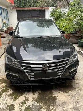 MG MG5 Excite usado (2024) color Negro precio $195,000