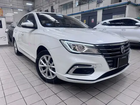 MG MG5 Elegance Aut usado (2023) color Blanco financiado en mensualidades(enganche $91,918 mensualidades desde $3,949)