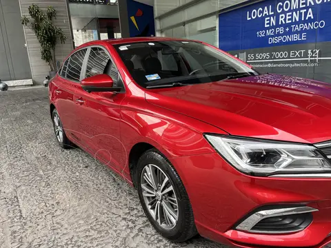 MG MG5 Elegance Aut usado (2023) color Rojo precio $200,000