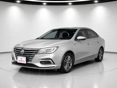 MG MG5 Elegance Aut usado (2022) color plateado precio $228,000