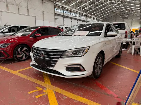MG MG5 Elegance usado (2023) color Blanco financiado en mensualidades(enganche $57,400 mensualidades desde $5,200)