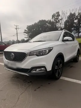 MG ZS  1.5L Comfort Aut usado (2021) color Blanco precio $9.000.000