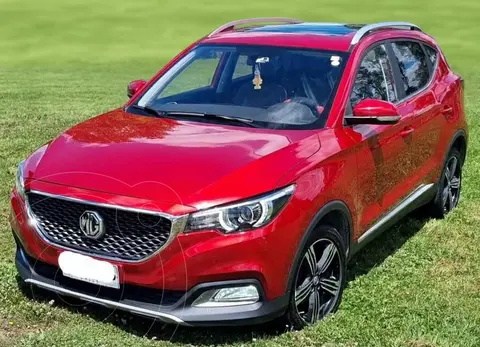 MG ZS  1.5L Lux Aut usado (2023) color Rojo precio $11.500.000