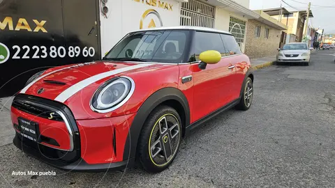 MINI 3 Puertas Electrico Cooper SE Iconic usado (2024) color Rojo financiado en mensualidades(enganche $250,000 mensualidades desde $13,900)