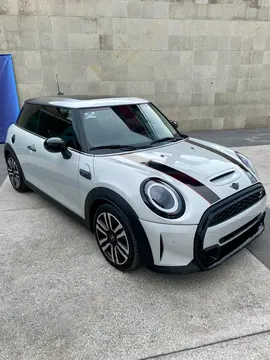 MINI 3 Puertas Cooper S Classic Aut usado (2023) color Gris Lunar precio $590,000