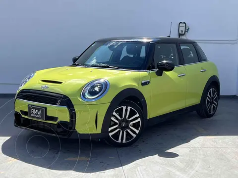 MINI 3 Puertas Cooper S Classic Aut usado (2024) color Verde financiado en mensualidades(enganche $131,780 mensualidades desde $13,000)