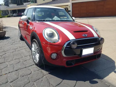 MINI 5 Puertas Cooper S usado (2016) color Rojo Chili precio $240,000
