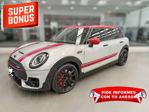 MINI Clubman Cooper S Iconic Aut usado (2023) color Blanco financiado en mensualidades(enganche $243,870 mensualidades desde $11,077)