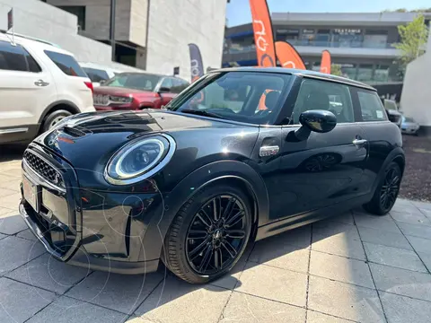 MINI Cooper 5 Puertas Classic Aut usado (2023) color Negro precio $470,000