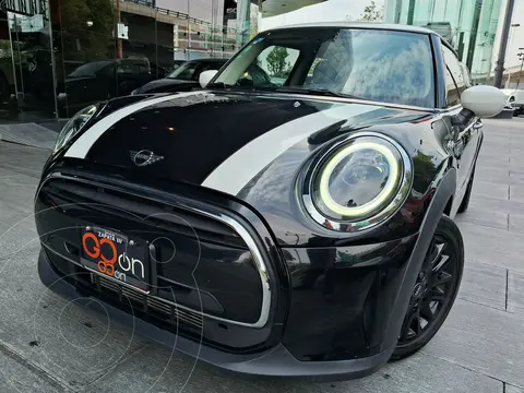 MINI Cooper Clubman Classic Aut usado (2022) color Negro precio $385,000