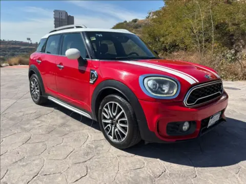 MINI Cooper Countryman S Sport Aut usado (2018) color Rojo precio $150,000