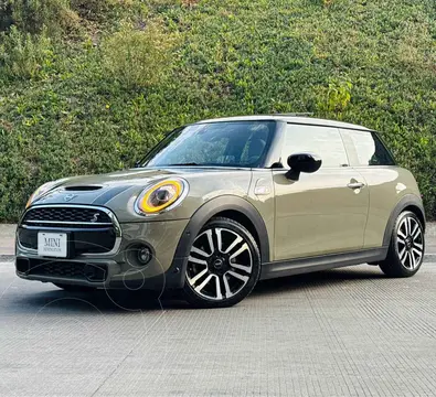 MINI Cooper S Hot Chili Aut usado (2020) color Gris financiado en mensualidades(enganche $92,180 mensualidades desde $9,093)