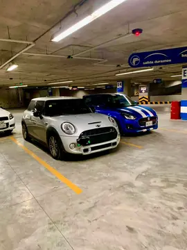 MINI Cooper S Hot Chili usado (2017) color Plata precio $350,000