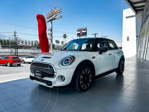 MINI Cooper S Hot Chili 5 Puertas Aut usado (2021) color Blanco financiado en mensualidades(enganche $100,980 mensualidades desde $10,333)