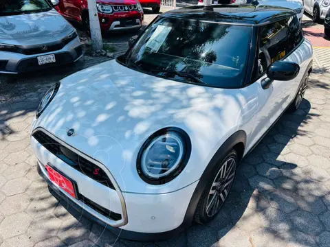 MINI Cooper S Salt Aut usado (2025) color Blanco financiado en mensualidades(enganche $147,006 mensualidades desde $13,058)