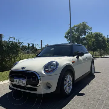 MINI Cooper Pepper 1.5 3P Aut usado (2016) color Beige precio u$s22.500