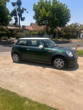 MINI Cooper 1.6 STD usado (2013) color Verde precio $8.700.000