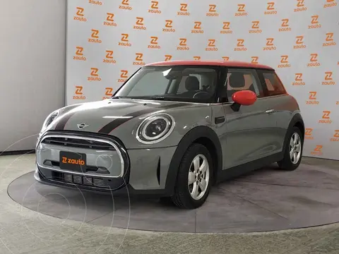 MINI Cooper Essential Aut usado (2023) color Gris financiado en mensualidades(enganche $110,219 mensualidades desde $8,818)