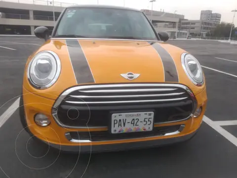 MINI Cooper Chili Aut usado (2017) color Naranja precio $335,000