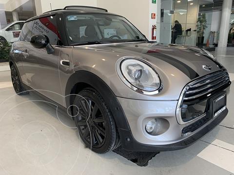 MINI Cooper Pepper usado (2017) color Plata Dorado precio $337,000