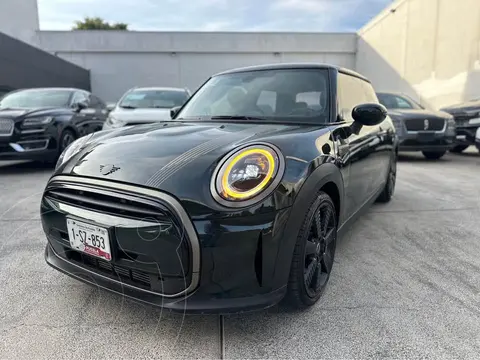 MINI Cooper SE Resolute usado (2024) color Verde Oscuro financiado en mensualidades(enganche $111,100 mensualidades desde $12,473)