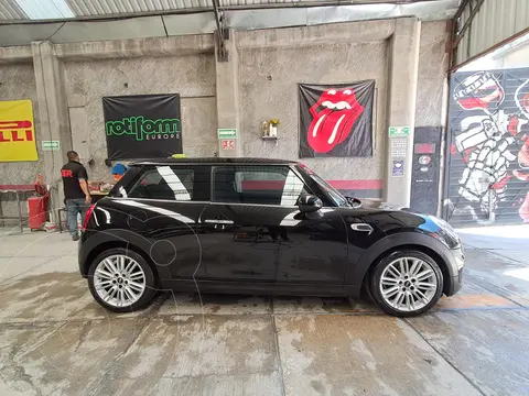 MINI Cooper Chili usado (2017) color Negro precio $310,000