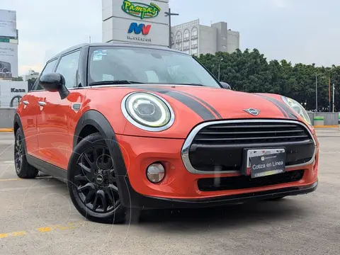 MINI Cooper Chili Conected Edition usado (2019) color Naranja financiado en mensualidades(enganche $133,342 mensualidades desde $5,728)