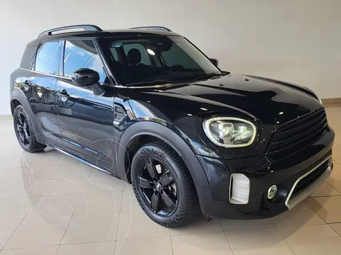 MINI Countryman Cooper Classic Aut usado (2024) color Negro Medianoche precio $539,000