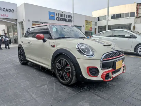 foto MINI John Cooper Works Hot Chilli Aut usado (2020) color Blanco precio $621,833
