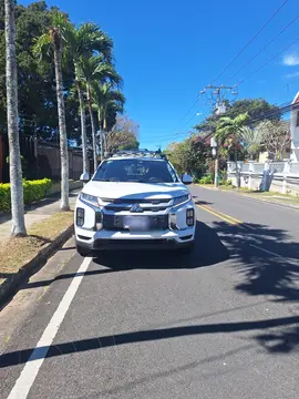 Mitsubishi ASX 2.0L GLS usado (2020) color Blanco precio ₡9 300 000