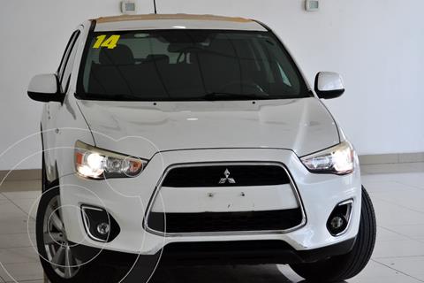 Mitsubishi ASX 2.0L ES usado (2014) color Blanco precio $198,000