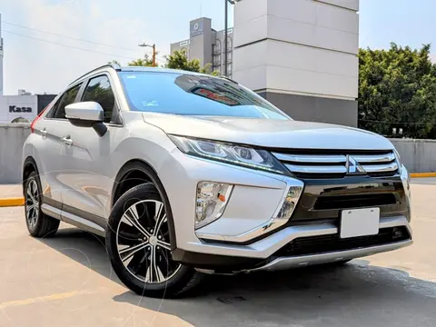 Mitsubishi Eclipse Cross GLS usado (2019) color plateado precio $295,000