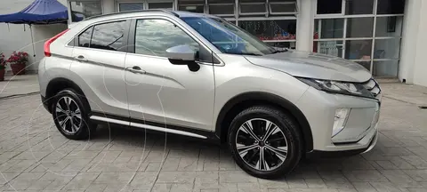 Mitsubishi Eclipse Cross GLS usado (2020) color Plata Metalico financiado en mensualidades(enganche $93,879 mensualidades desde $7,358)