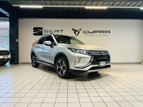 Mitsubishi Eclipse Cross GLS usado (2020) color Plata Metalico financiado en mensualidades(enganche $80,960 mensualidades desde $8,905)