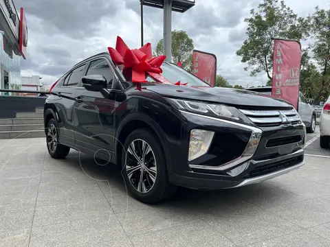Mitsubishi Eclipse Cross GLX usado (2019) color Negro precio $275,000