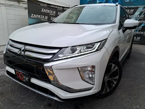 Mitsubishi Eclipse Cross GLX usado (2019) color Blanco precio $334,000